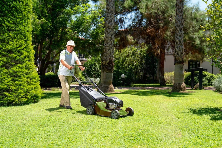 best battery self propelled lawn mower